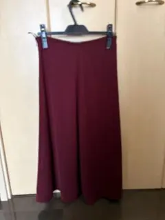 2/10まで価格！人気セオリーリュクス　ボルドー　スカート
