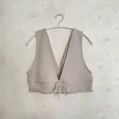 GU ビスチェ ベージュ