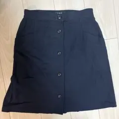 A.P.C. フロントボタン フレアスカート ネイビーのサムネイル