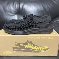 新品　keen ユニーク　サンダル
