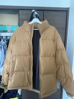 ブラウン ダウンジャケット