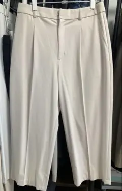 【美品】UNIQLOタックワイドパンツXLベージュ股下64cm