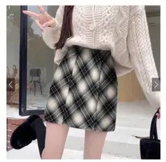 チェック柄タイトスカート