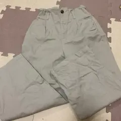 キッズ　子供服　140 パンツ　ベージュ