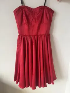GUESS ベアトップワンピース レッド