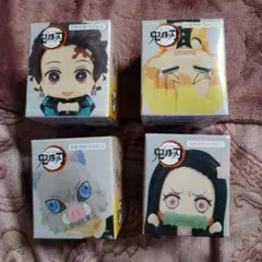 【美品】鬼滅の刃　ちょこっとひっかけフィギュアぷち　炭治郎　禰図子　善逸　伊之助