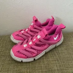 未使用　ナイキ　ノーヴィス　21cm　ピンク
