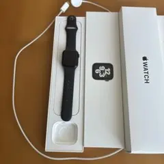 【美品】Apple Watch 40mm ブラック 充電ケーブル付き