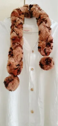 ブラウンファーポンポンマフラー