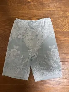 ワコール　補正下着 ガードル ライトブルー 花柄レース Mのサムネイル