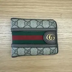 GUCCI 二つ折り財布
