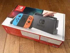 Nintendo Switch 本体＋ジョイコン2台＋収納バッグ