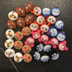 ネイルパーツ　35個のサムネイル