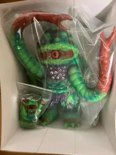 シカルナ工房 マーブル成形ソフビ サラマ 七一二號 - メルカリ
