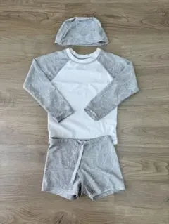 【美品】水着 ラッシュガードセット Rylee + Cru