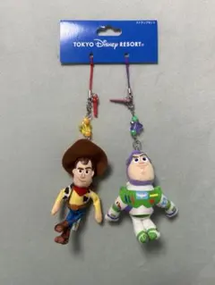 ディズニー　トイストーリー　ウッディー バズ ストラップセット