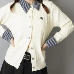 アイボリー ケーブル編みセーター U刺繍