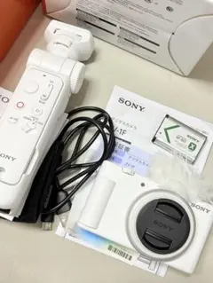 【極美品】Sony ZV-1F コンパクトデジタルカメラ グリップ付きのサムネイル