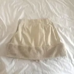 GRL フェイクファー付きミニスカート アイボリー