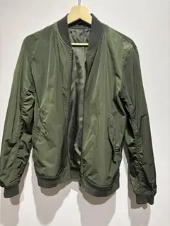 GU MA-1 비행 재킷 올리브