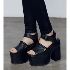 未使用 EMODA サイドオープンバルキーサンダル　Sサイズ　22.5cm