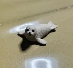 シュライヒ　仔アザラシ　フィギュアのサムネイル