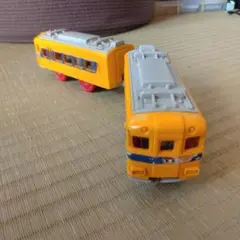 プラレール】電動プラ電車 電車 前スイッチ 旧動力 黄色 日本製 - メルカリ