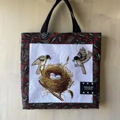 ハンドメイド　トートバッグ鳥と巣（アフリカ布）