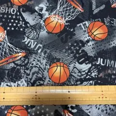 758生地　バスケットボール柄ハギレ