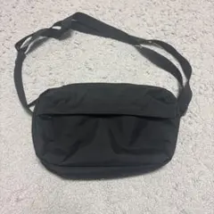 無印良品 撥水　再生ポリエステル　背面ポケット付き　ショルダーバッグ
