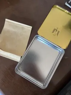 Peace Vintage 5 YEARS AGED 空き缶　内紙付き