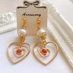 ハートフープと赤いビジューの揺れるパールピアス＊金アレ対応