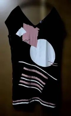 【値下げ❗️】アーモワールカプリス　チュニック黒のサムネイル