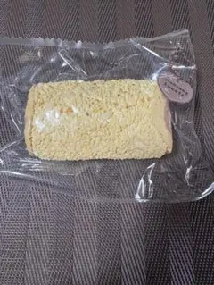 xiaorong シャオロン　ロールケーキ スクイーズ 現ロンロン