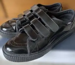VANS スニーカー ブラック　エナメルのサムネイル