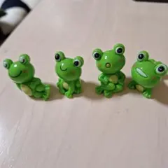 カエルのフィギュア4体セット