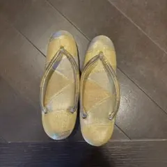着物靴23.5ゴールド 草履 シンプルデザイン