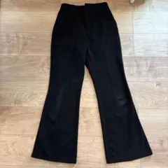 GU カットソーフレアスラックス　ブラック　S