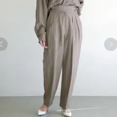 ウィムガゼット×長谷川京子さんコラボ ウールポプリンタックパンツ 36