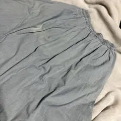 デニムフレアスカート　コットン　タック入り　ライトブルー　Fサイズ