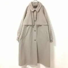 クラシカルエルフ　ベージュ ロングコート フロントボタン　L　襟付　シンプル