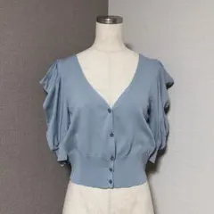 マーキュリーデュオ ニット カーディガン ショート タックスリーブ くすみブルーのサムネイル