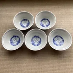 清水焼　平安 瑞光 作　白釉唐草文　汲出碗　五客　傷無　共箱。 清水焼 平安 瑞光 作 白釉唐草文 汲出碗 五客 傷無 共箱。 - メルカリ