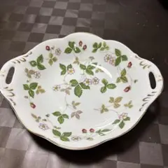 ウェッジウッド　ワイルドストロベリー　取手付き食器