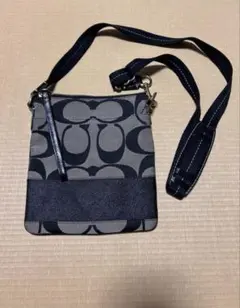 swag yoko COACH シグネチャー ショルダーバッグ - メルカリ