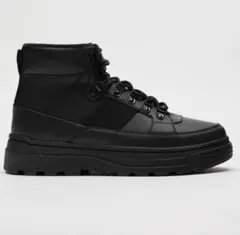 【ZARA/ハイカットマウンテンブーツ】