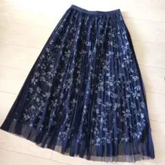 Honeys グラシア 花柄 チュールプリーツスカート ネイビー ウエスト総ゴムのサムネイル