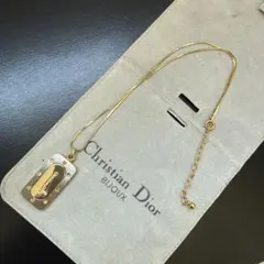 ChristianDior Diorロゴプレートネックレスゴールド/シルバー②