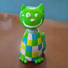 猫の貯金箱