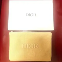 ディオール　ノベルティクラッチポーチ箱付き